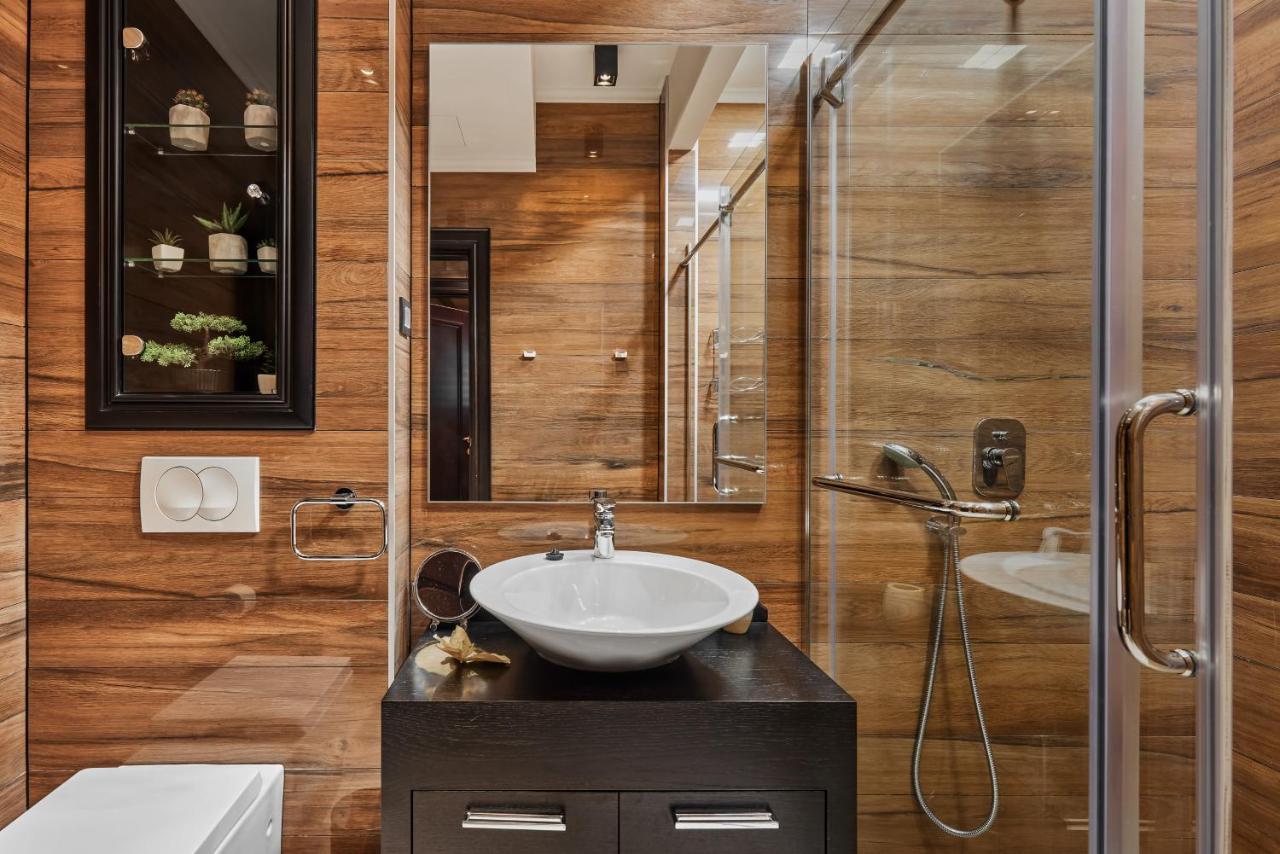 Apartment Lav In The City Centre โกตอร์ ภายนอก รูปภาพ