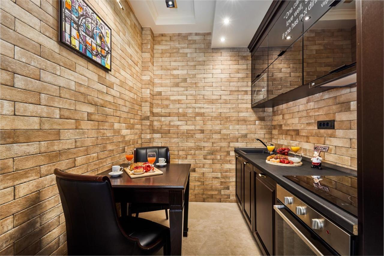 Apartment Lav In The City Centre โกตอร์ ภายนอก รูปภาพ