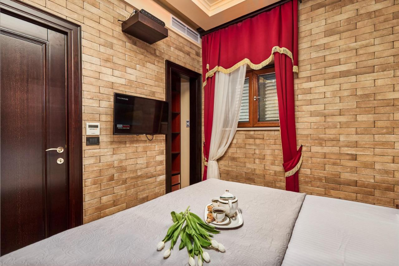 Apartment Lav In The City Centre โกตอร์ ภายนอก รูปภาพ